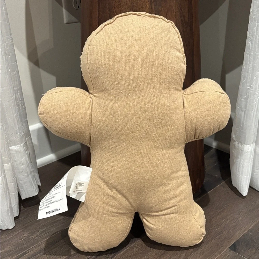 Place & Time  Gingerbread Man Bouclé & cotton  throw, holiday,Christmas,baking